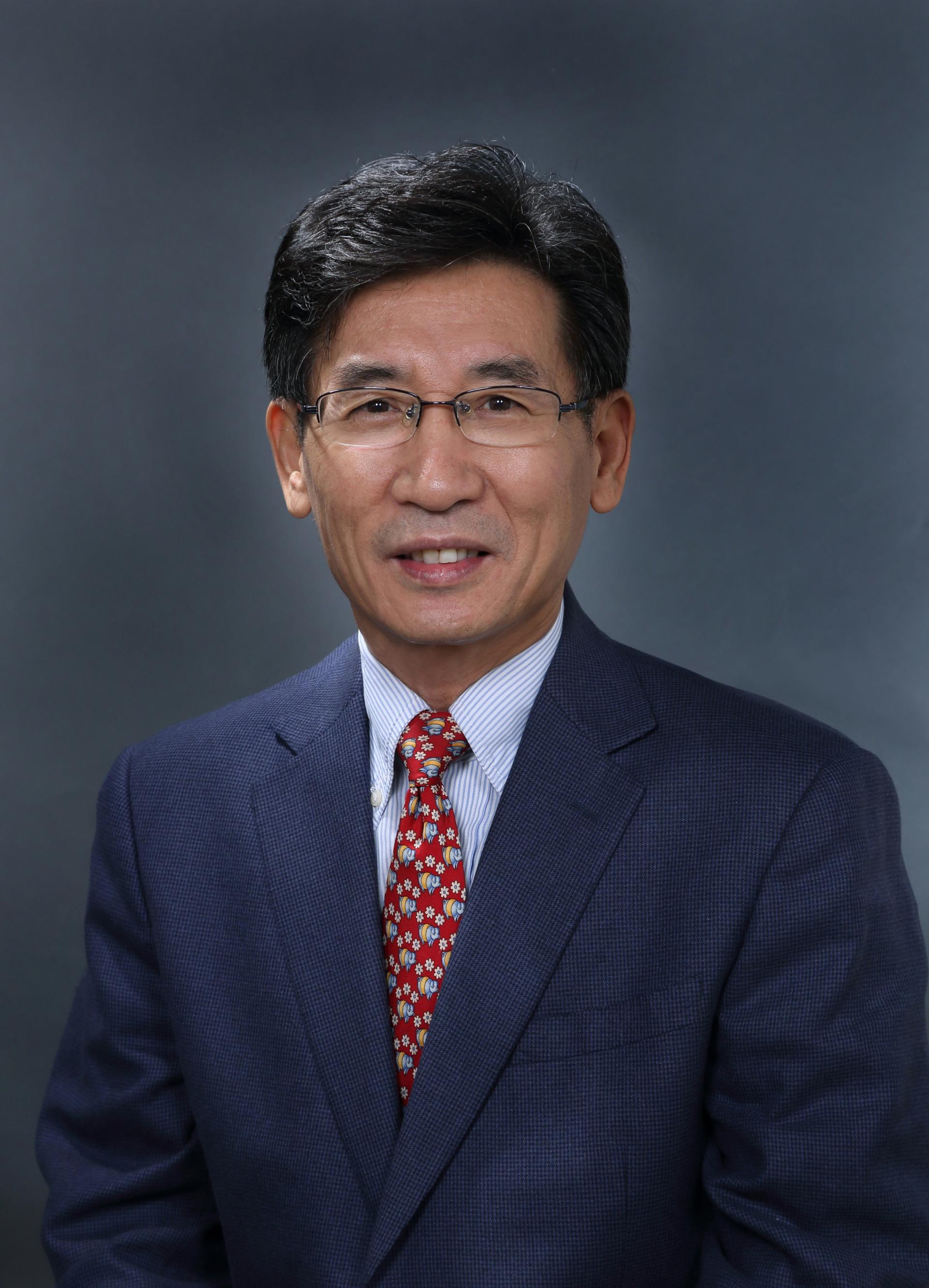 Plenary Lecturer：Qikun Xue